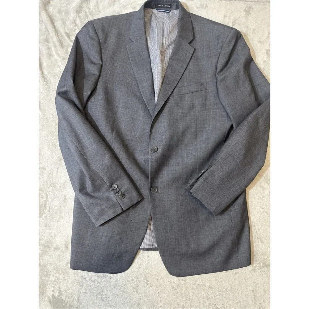 Tommy Hilfiger 100% Wool Blazer Sport Coat Gray 2 Button Size 42L